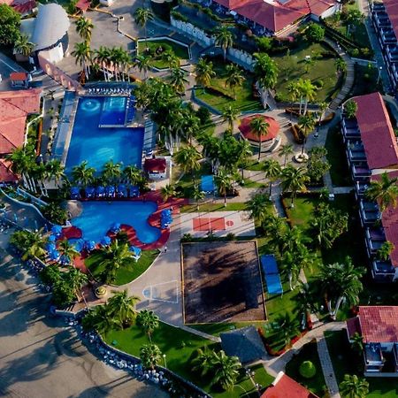 Qualton Club Ixtapa All Inclusive المظهر الخارجي الصورة