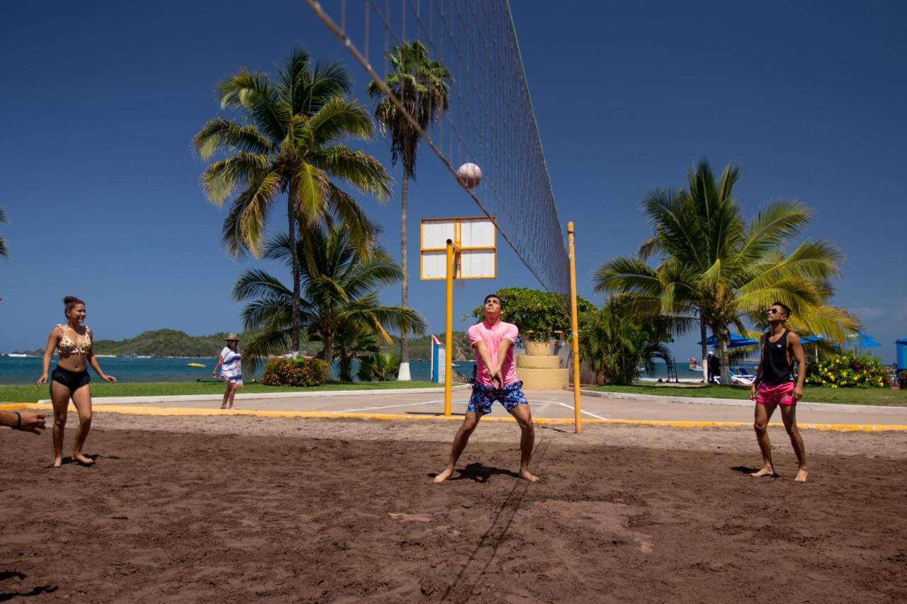 Qualton Club Ixtapa All Inclusive المظهر الخارجي الصورة