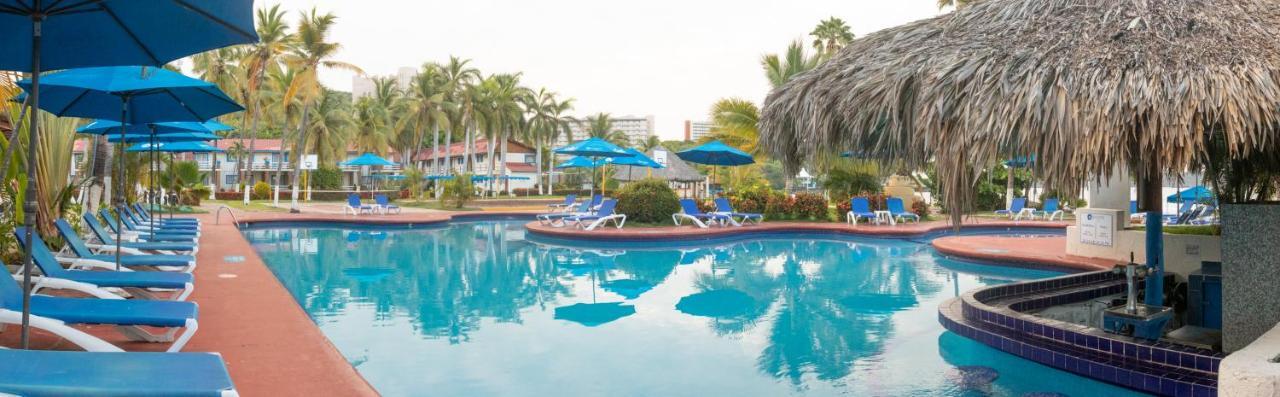 Qualton Club Ixtapa All Inclusive المظهر الخارجي الصورة
